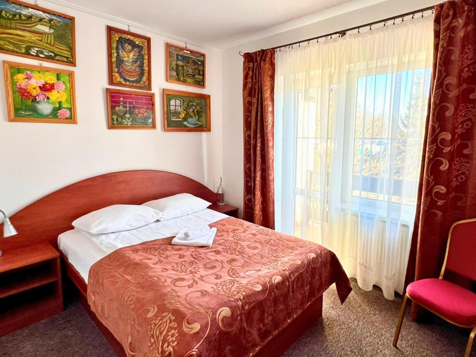 Hotel Sjesta Mikolow Exterior foto